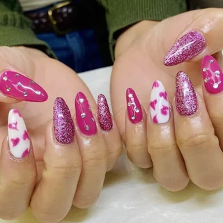 Photo mellow nail design