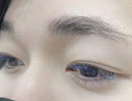 Eyelash Salon THREE