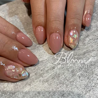 Photo Bloom eyelash&nail