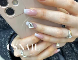 es NAIL＜エスネイル＞新宿西口店