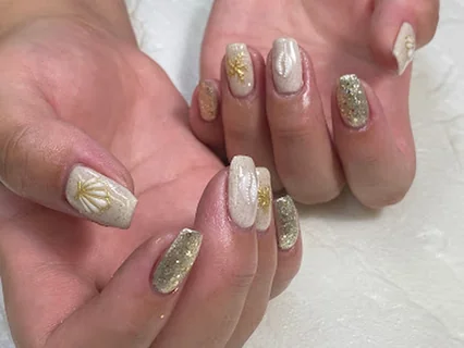 Photo mellow nail design