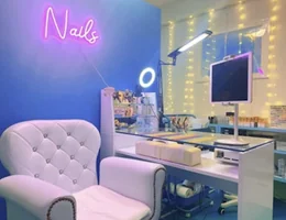 Doll Nail 札幌店