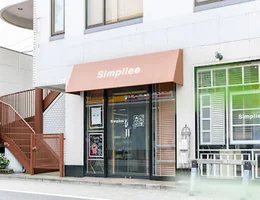 Simpliee（シンプリー）NAIL & EYE 永福町店