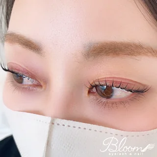 Photo Bloom eyelash&nail